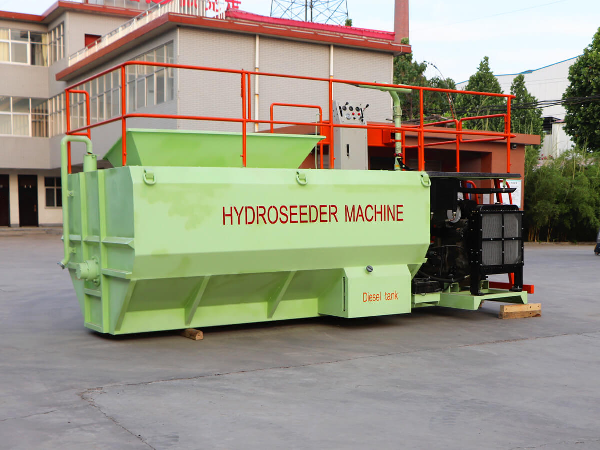 hydroseeder for landfill ecological restoration