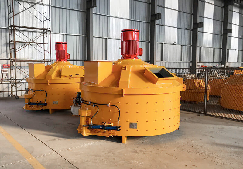 Planetary concrete mixer for precast concrete plant