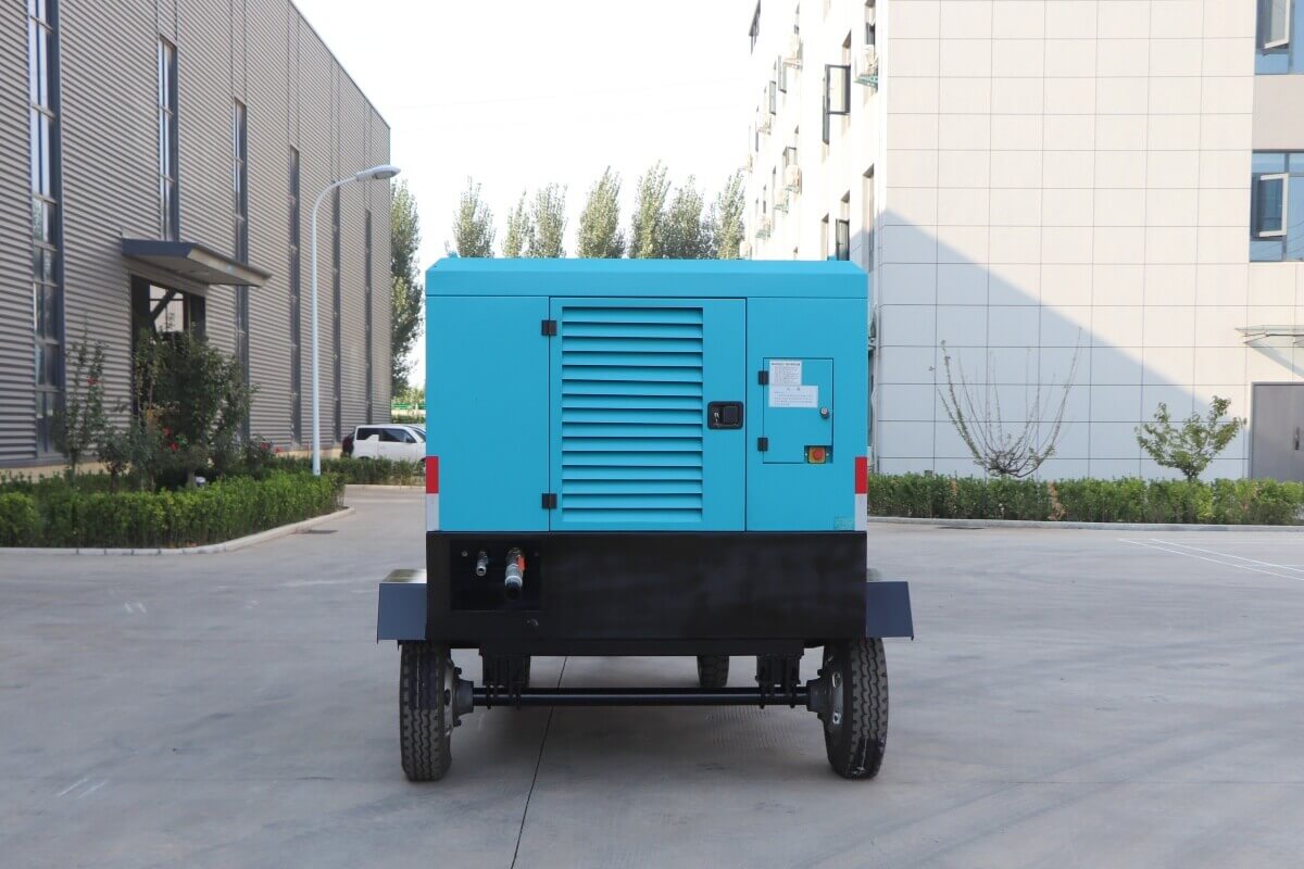 777 cfm diesel air compressor