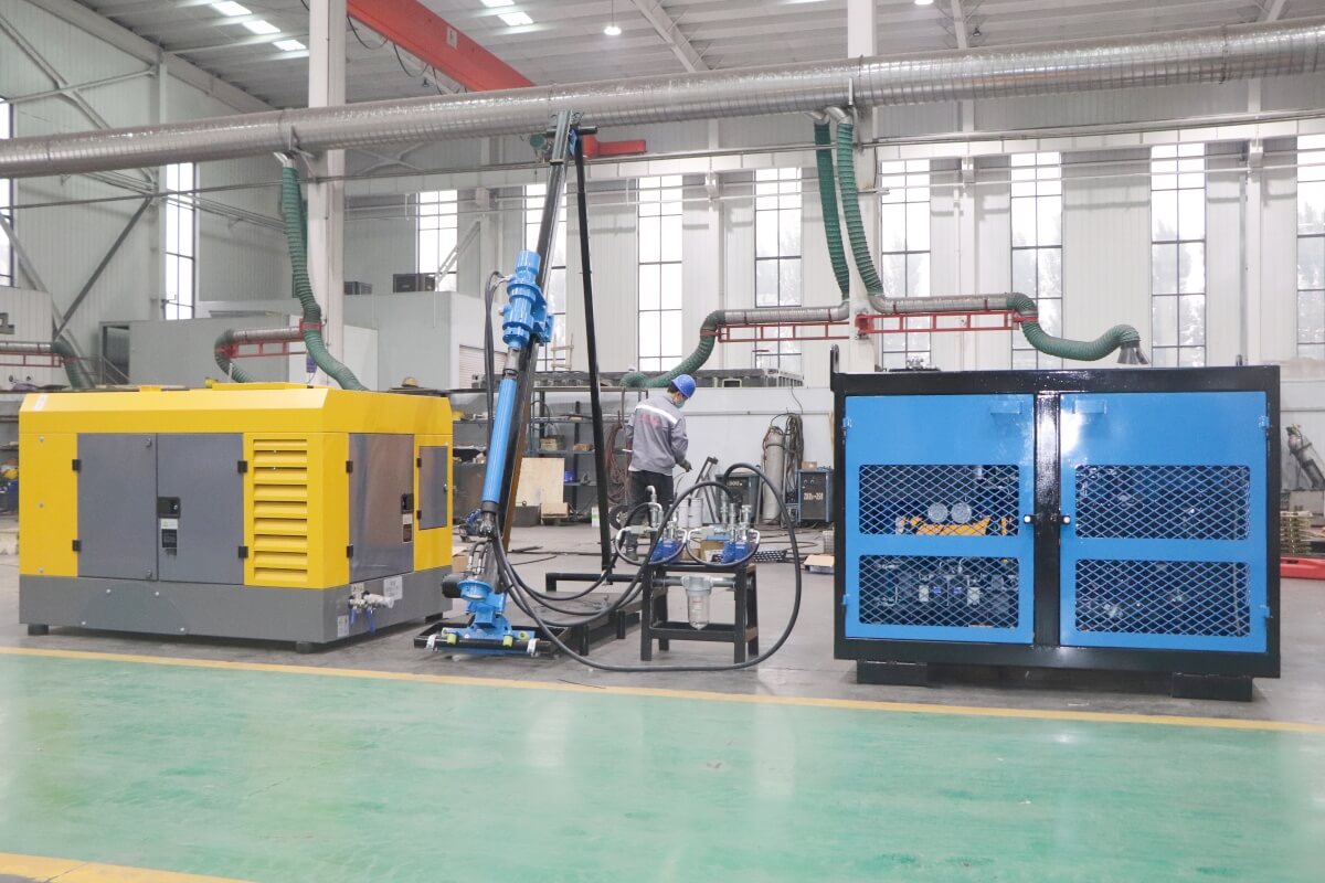 hydraulic borehole drilling rig