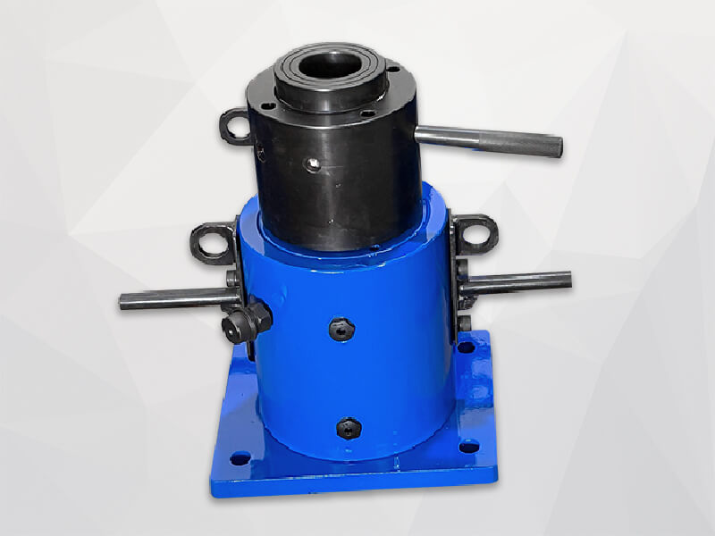 Hollow lock nut hydraulic cylinder
