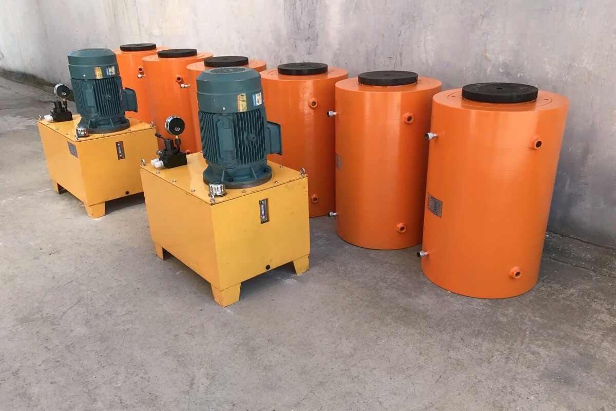 1000 Ton Double Acting Lifting Hydraulic Jack with Oil Pump