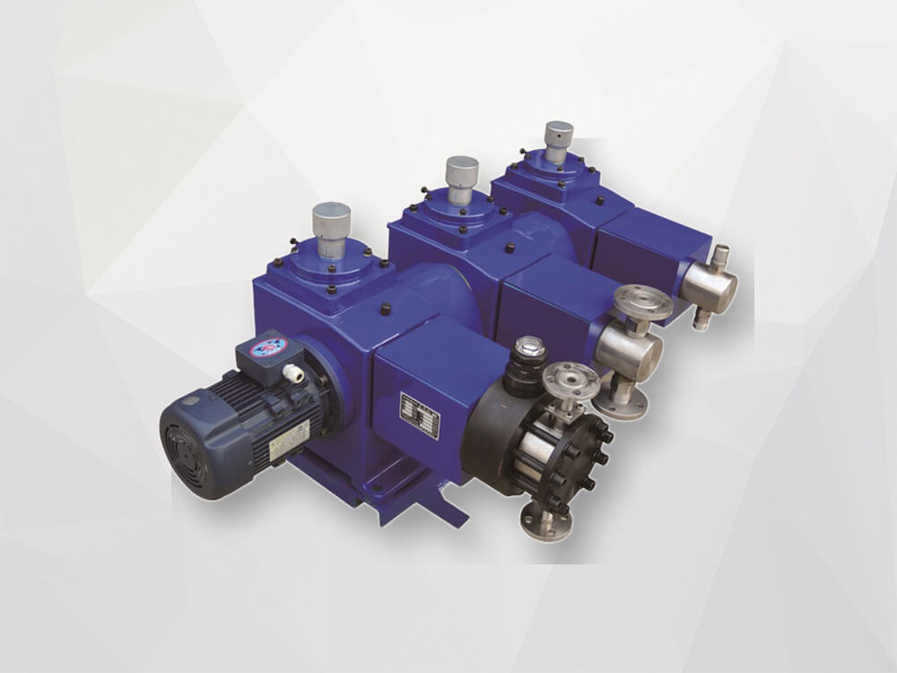 High pressure metering pump