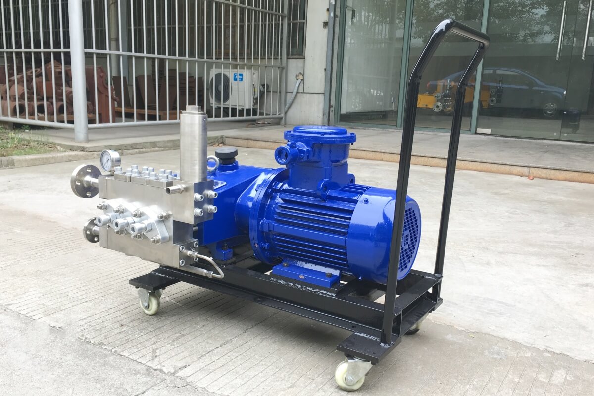 Electric Motor Gearbox-Driven Triplex Plunger Pump