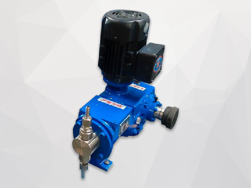 Positive displacement metering pump