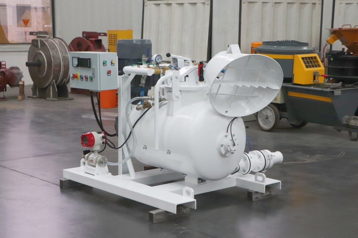 Pneumatic Mixing and Conveying Unit for Refractory Castable