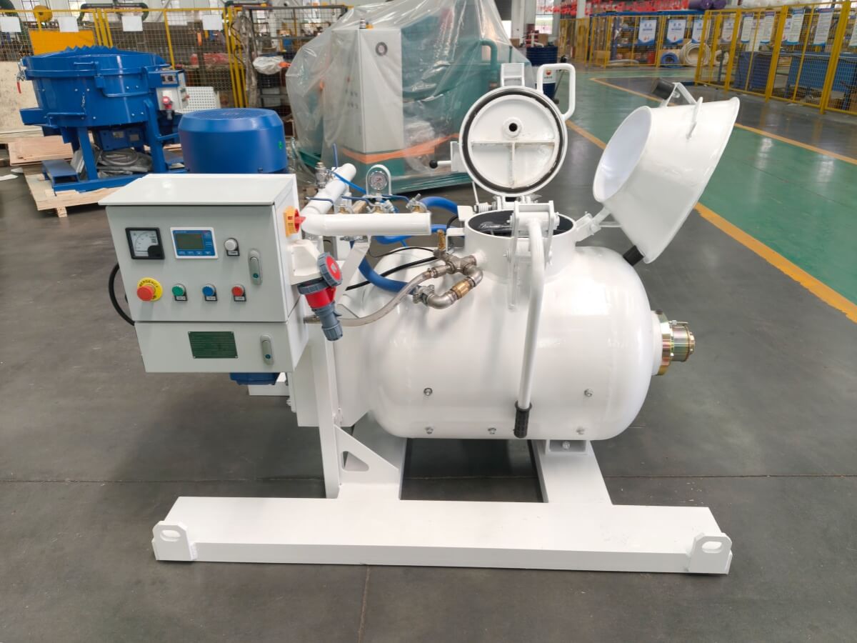 Refractory mixing and conveying unit