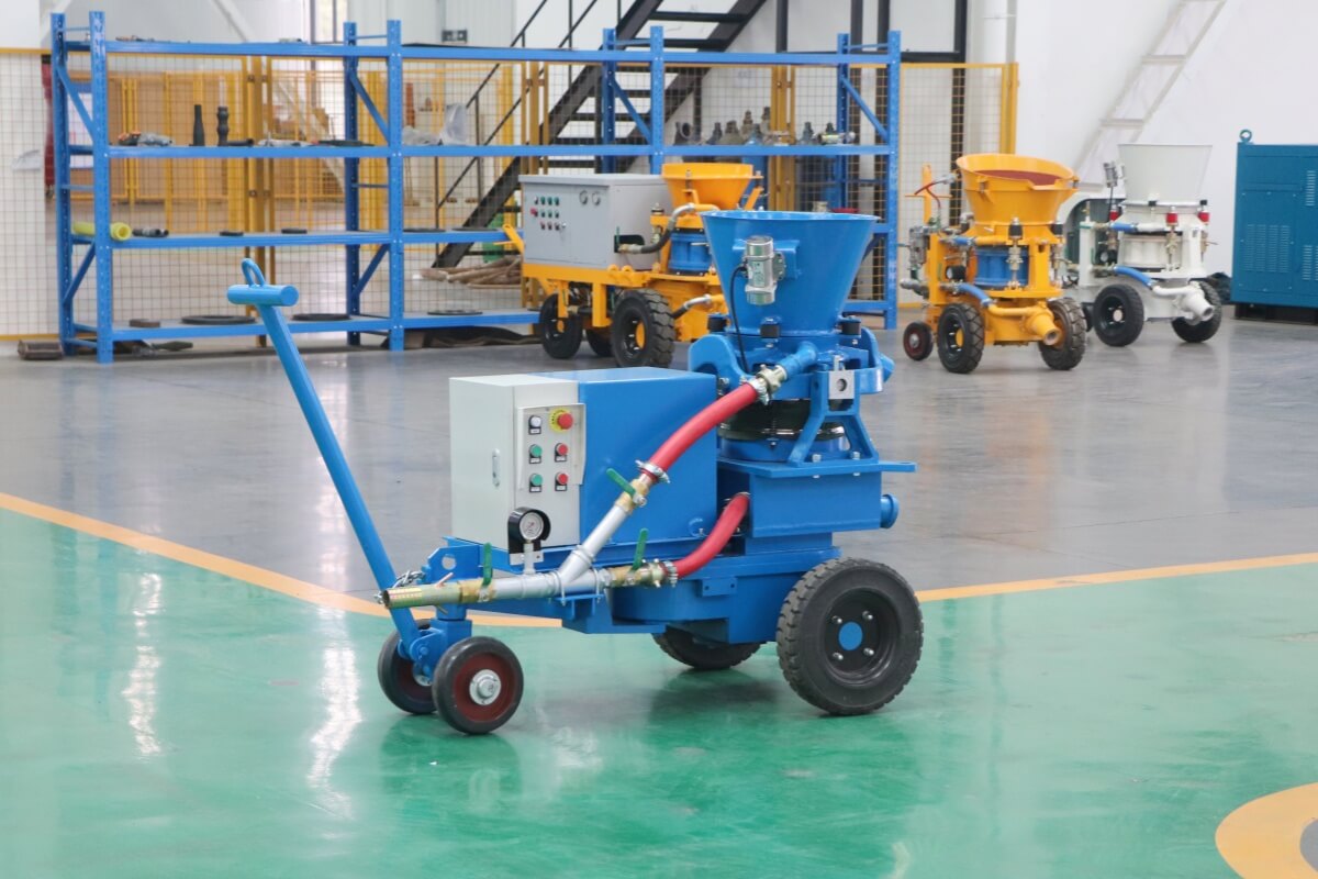 Piccola gunite machine