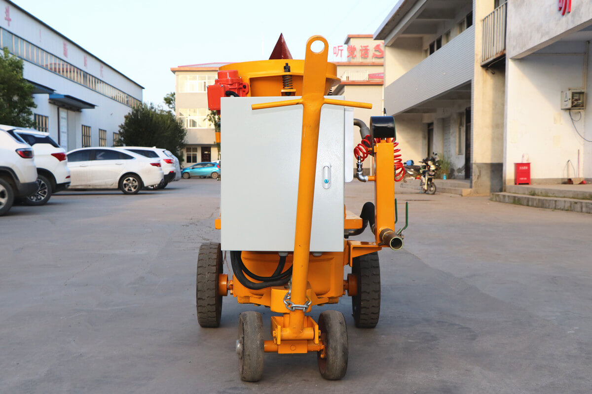 torcrete machine for refractory materials