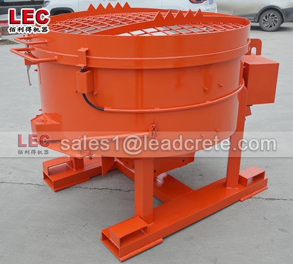 Refractory castables mixer equipment