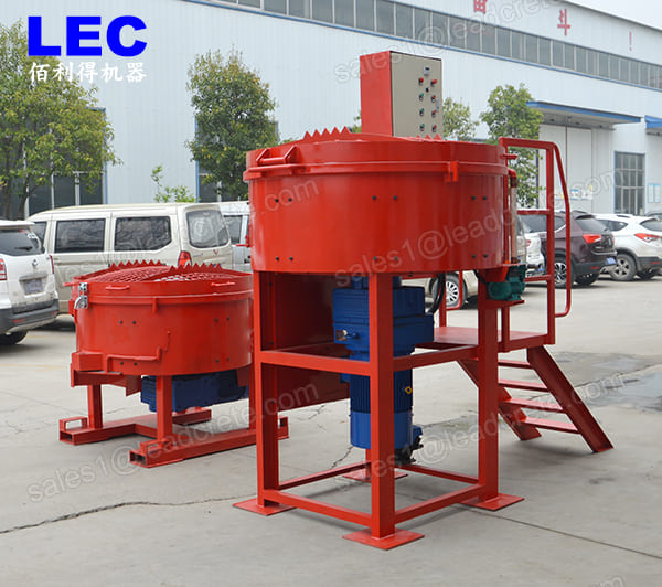 One ton capacity refractory pan mixer