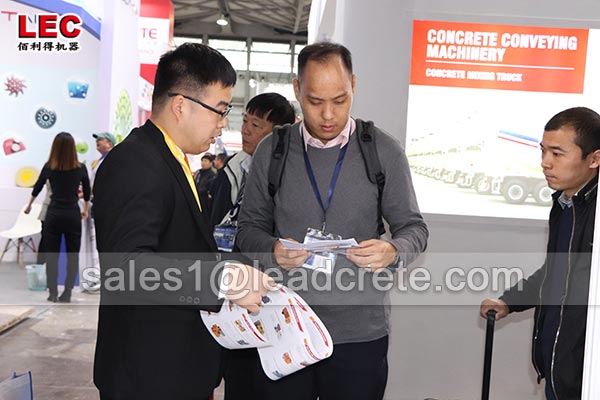 Refractory spray machine exhibition