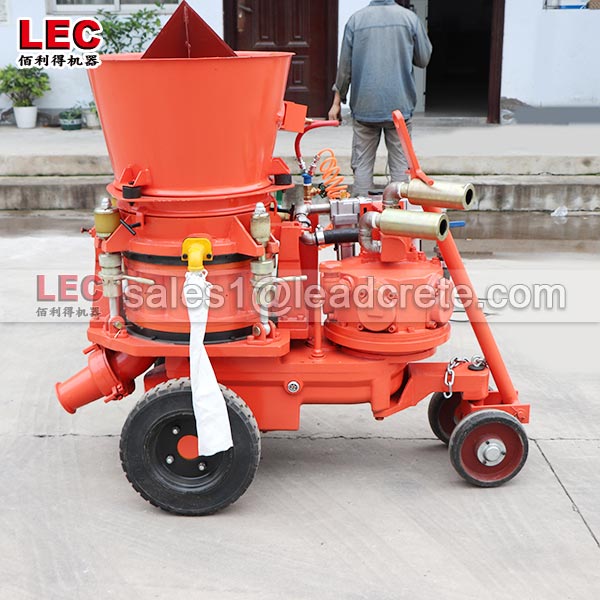 Spray cement fire proofing material machine