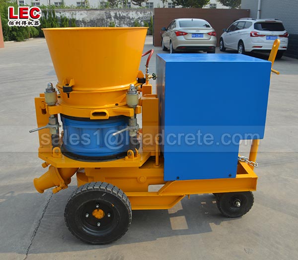 Low air consumption spraying concrete shotcreting machine