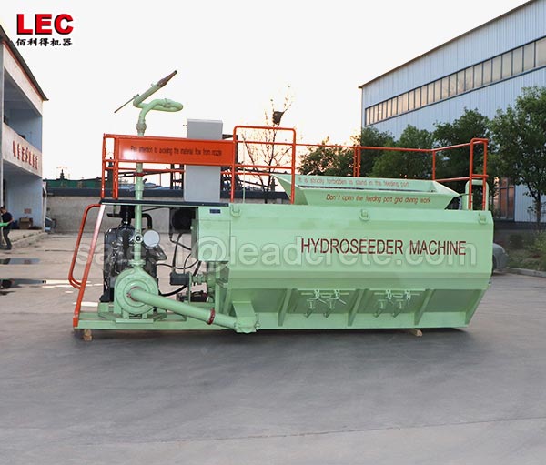 Big Capacity Convey And Spraying Hydroseeder For Slope Protection Project
