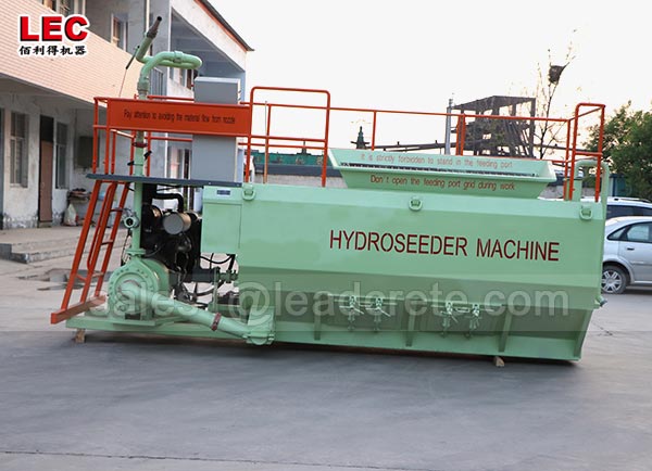 hydroseeding machine