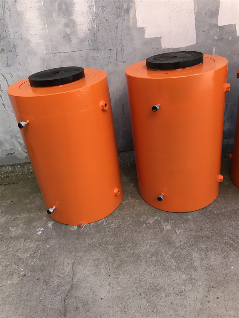 large tonnage hydraulic jack