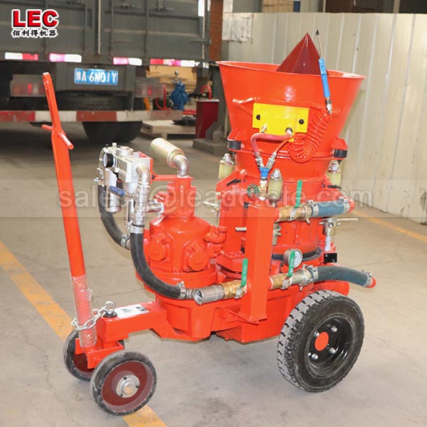 Output 3-5m3/h refractory small shotcrete machines