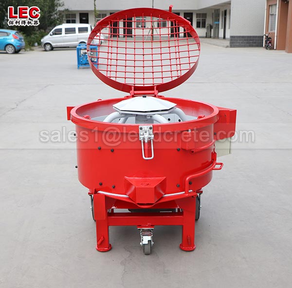 Fast speed and homogenous refractory mixer