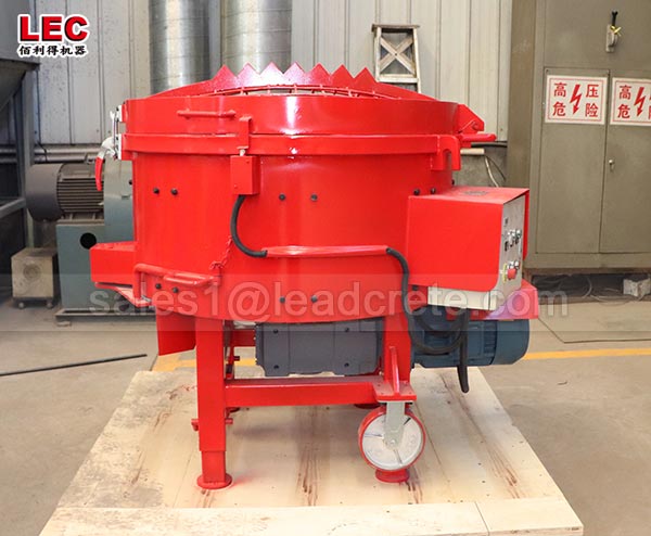 Cement castable refractory mixer