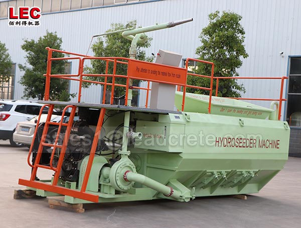 Hot selling high efficiency sprayer hydroseeder machine