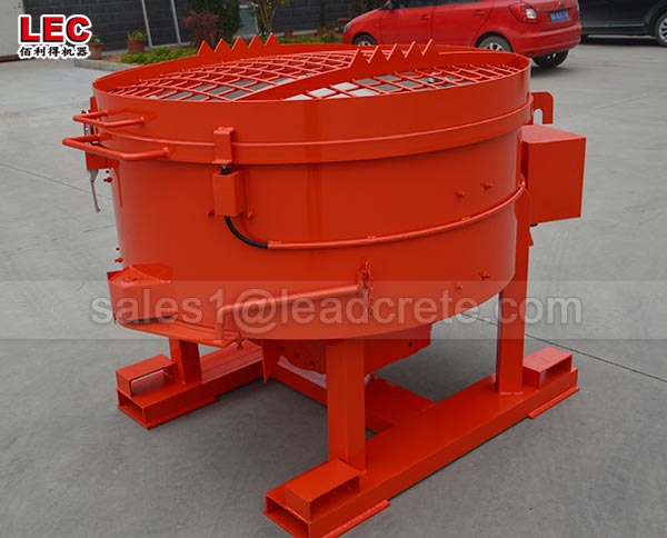 Wear-resistant steel line refractory pan mixer