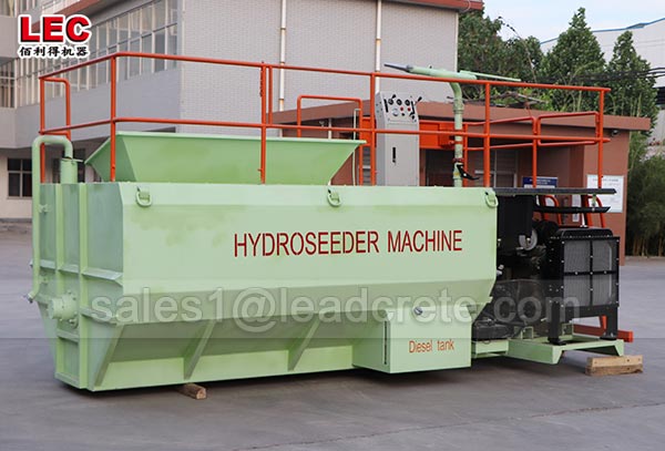 Large grass seed spraying machine hydromulching