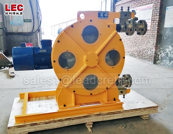Squeeze type industrial hose pump for grouting cement