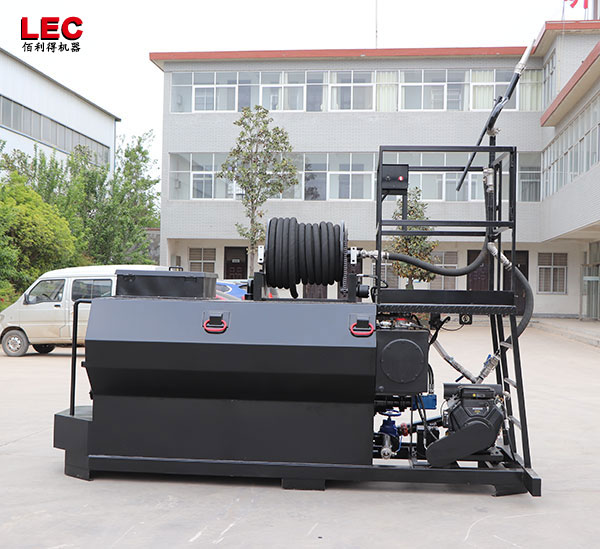 Highway Green Diesel Engine Hydroseeding Machine