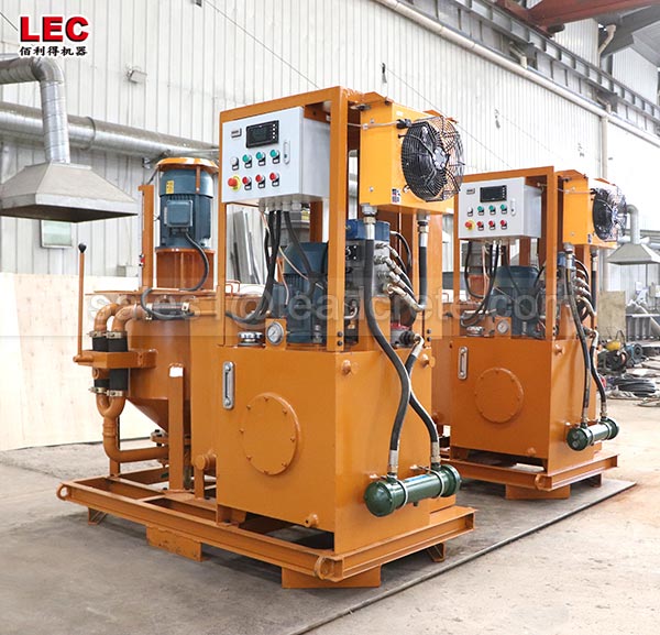 Compact structure grouting cement slurry station