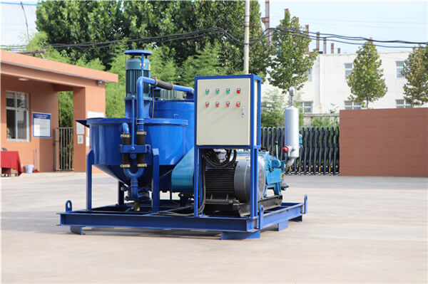 Grout unit for paste backfill