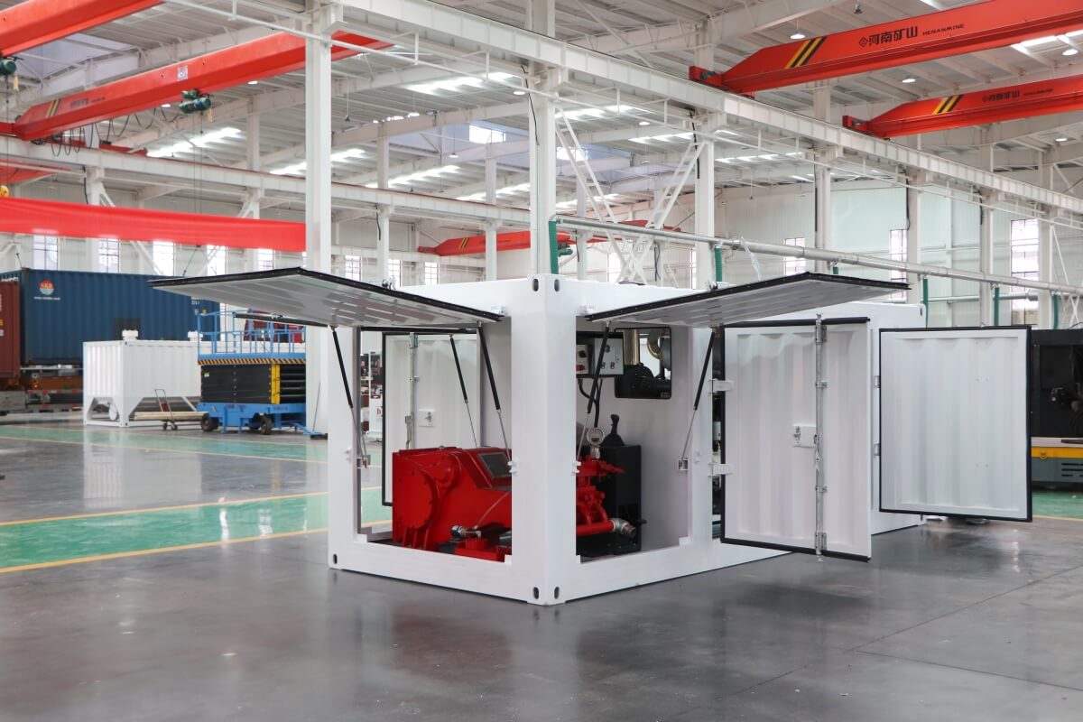 High pressure cement grouting station