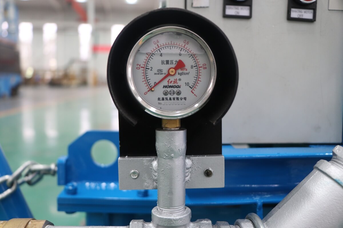 Pressure gauge