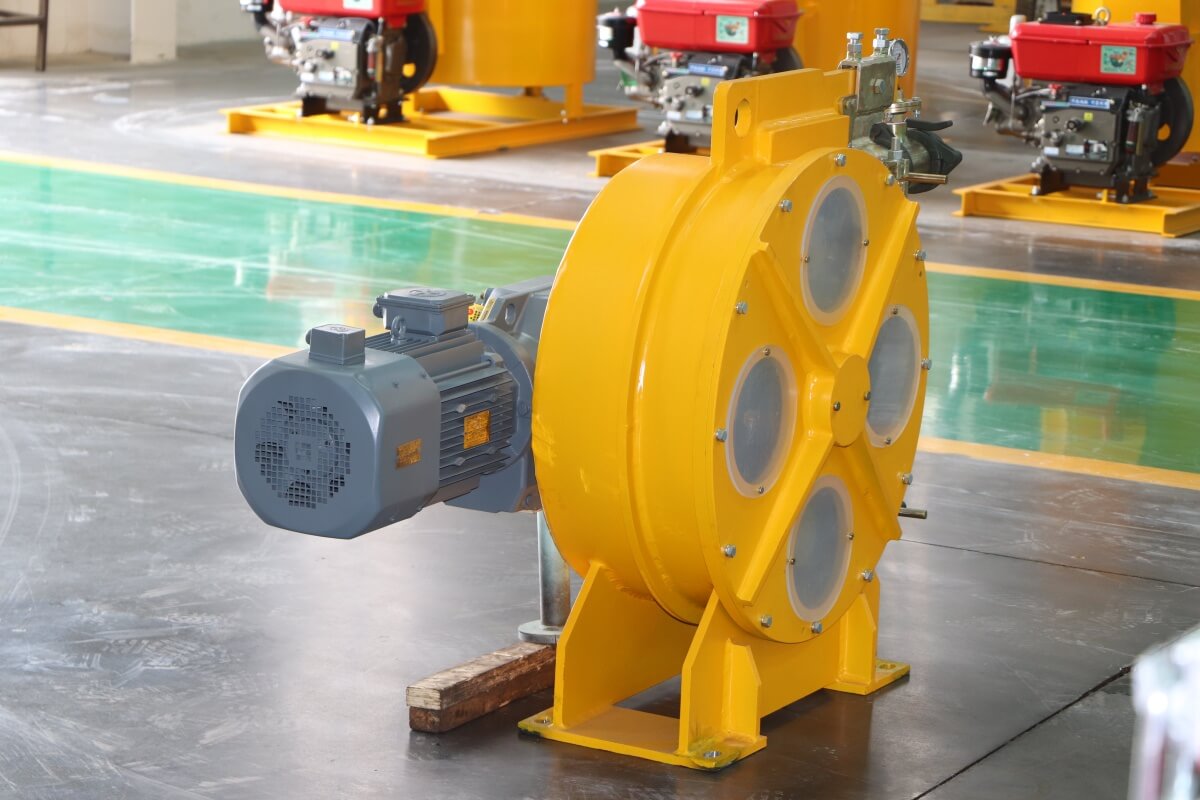 Peristaltic concrete pump for precast concrete plant