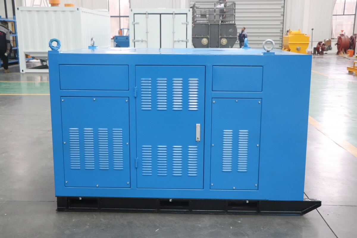 High pressure cement grout pump for drilling