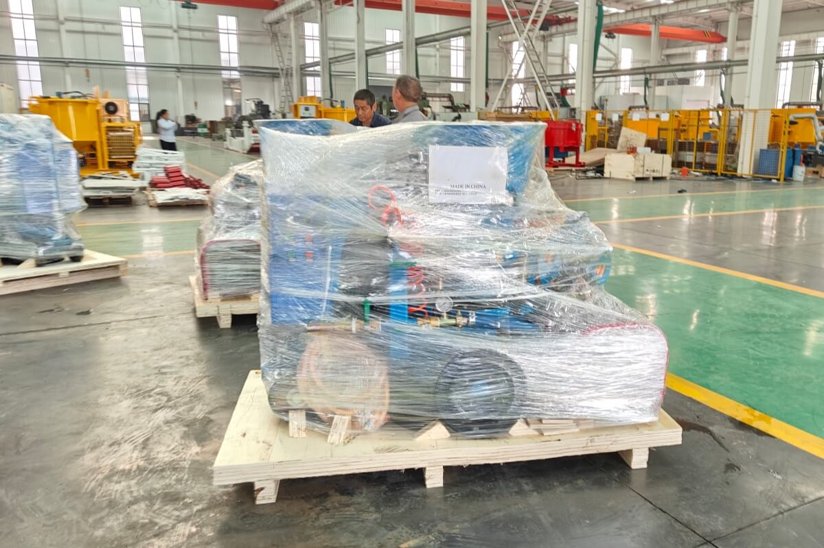 Refractory gunning machine for sale to Oman