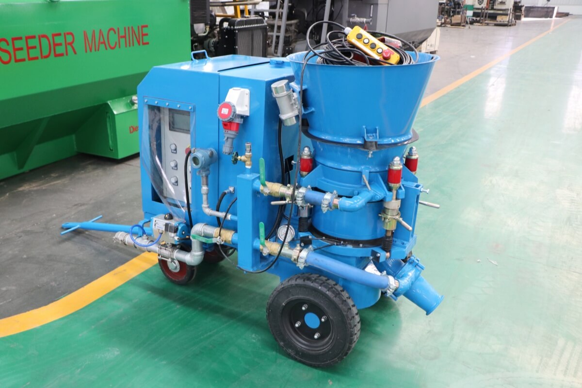 refractory gunite machine