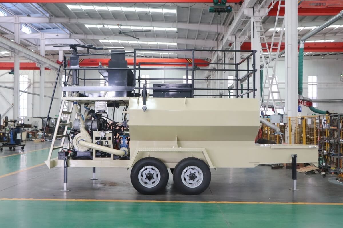 Trailer mounted hydroseeder for sale